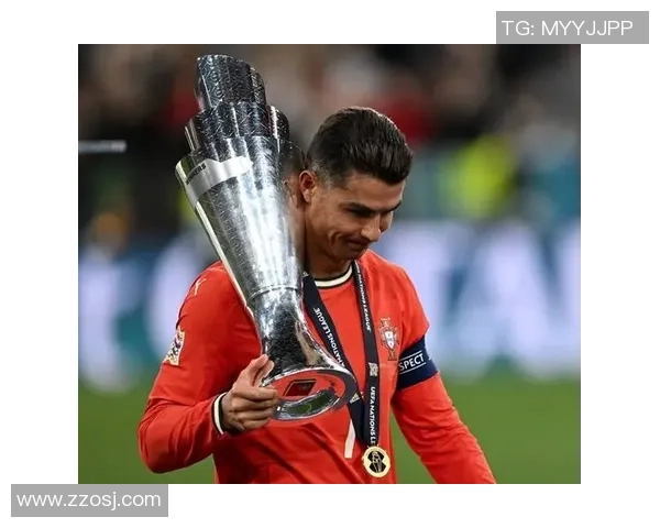 足球传奇二号球星是谁？揭秘仅次于梅西和C罗的世界级球员